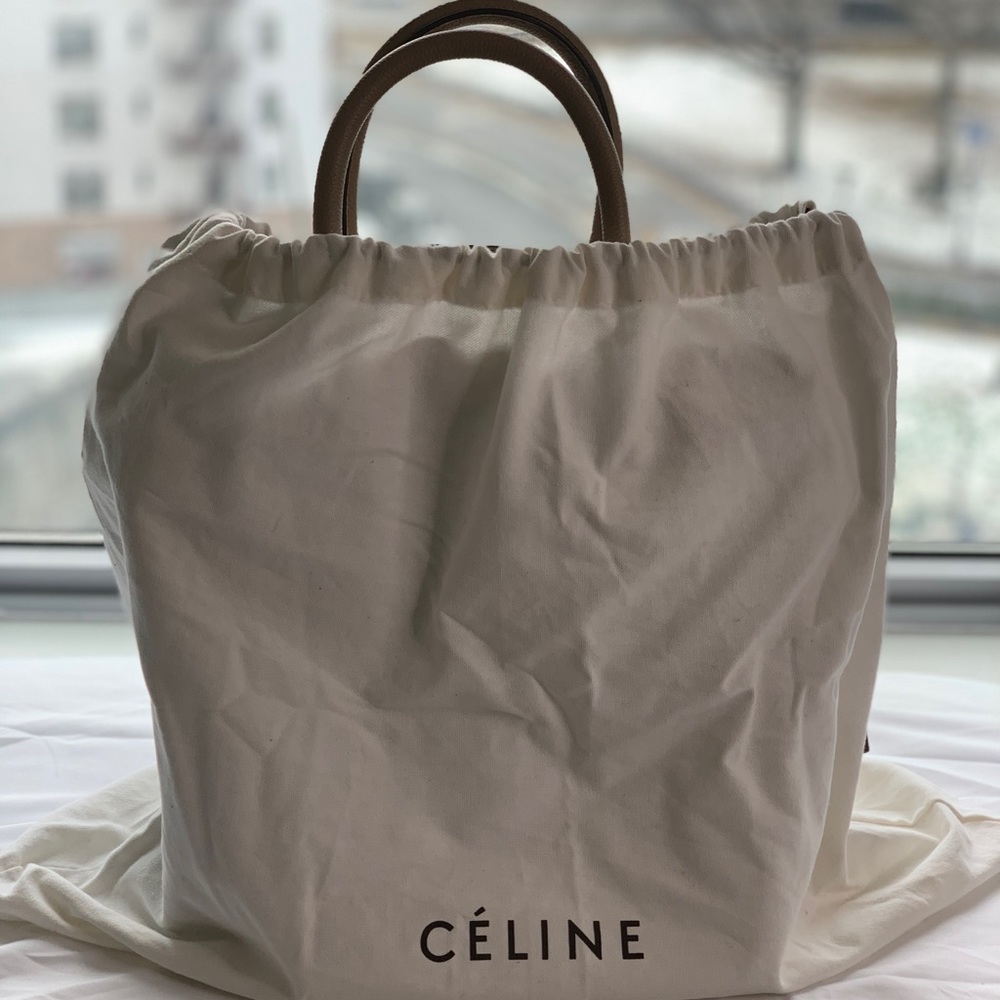 Celine - Picture 1 of 7